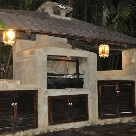 Amani Paradise - Luxury Villas Diani Beach Exterior photo
